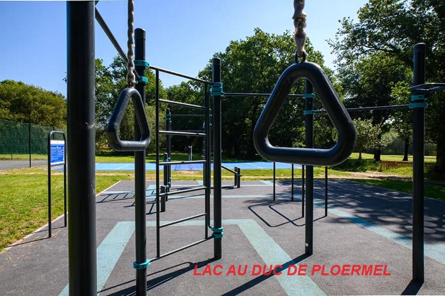 Photo of Others in Lanouee