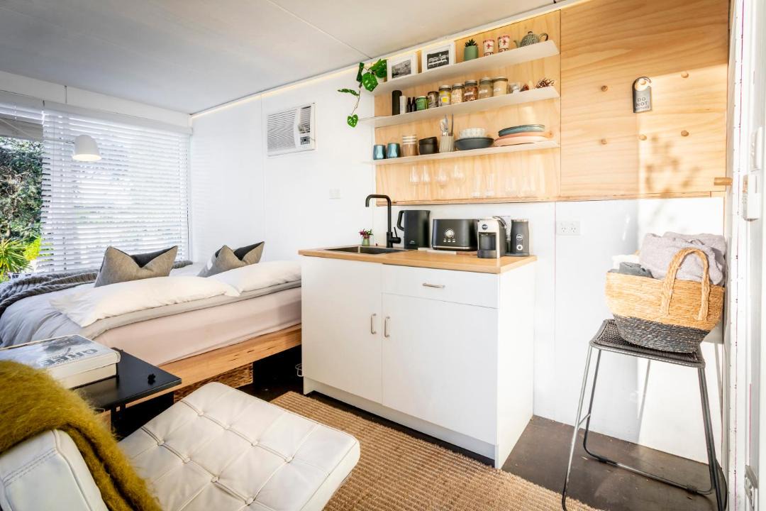 Photo of Others in Mia Mia