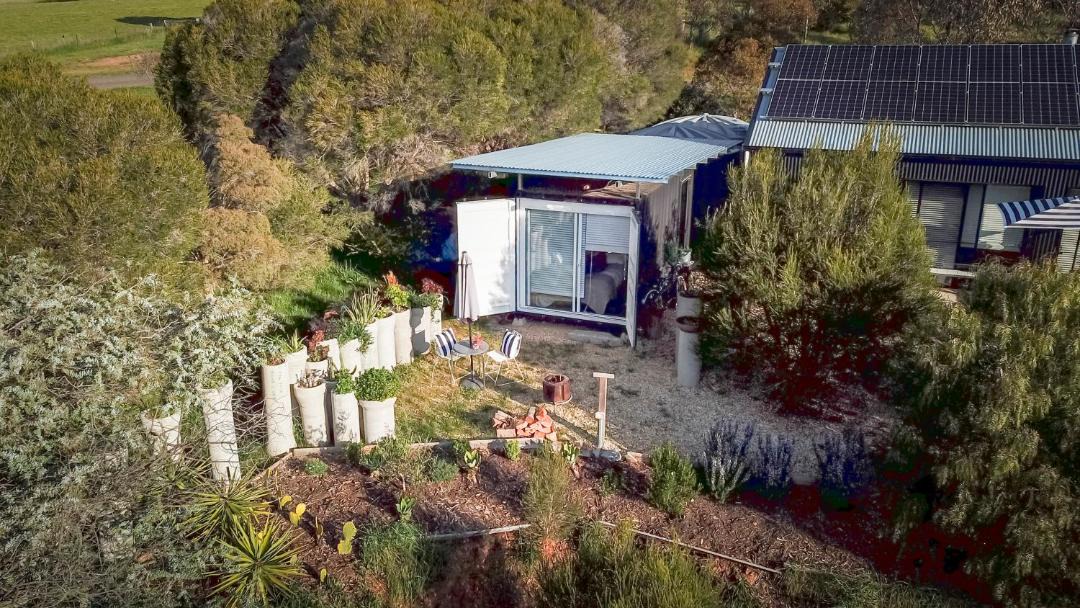 Photo of Others in Mia Mia