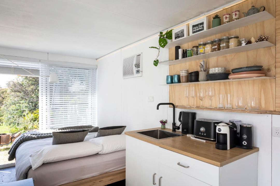 Photo of Others in Mia Mia