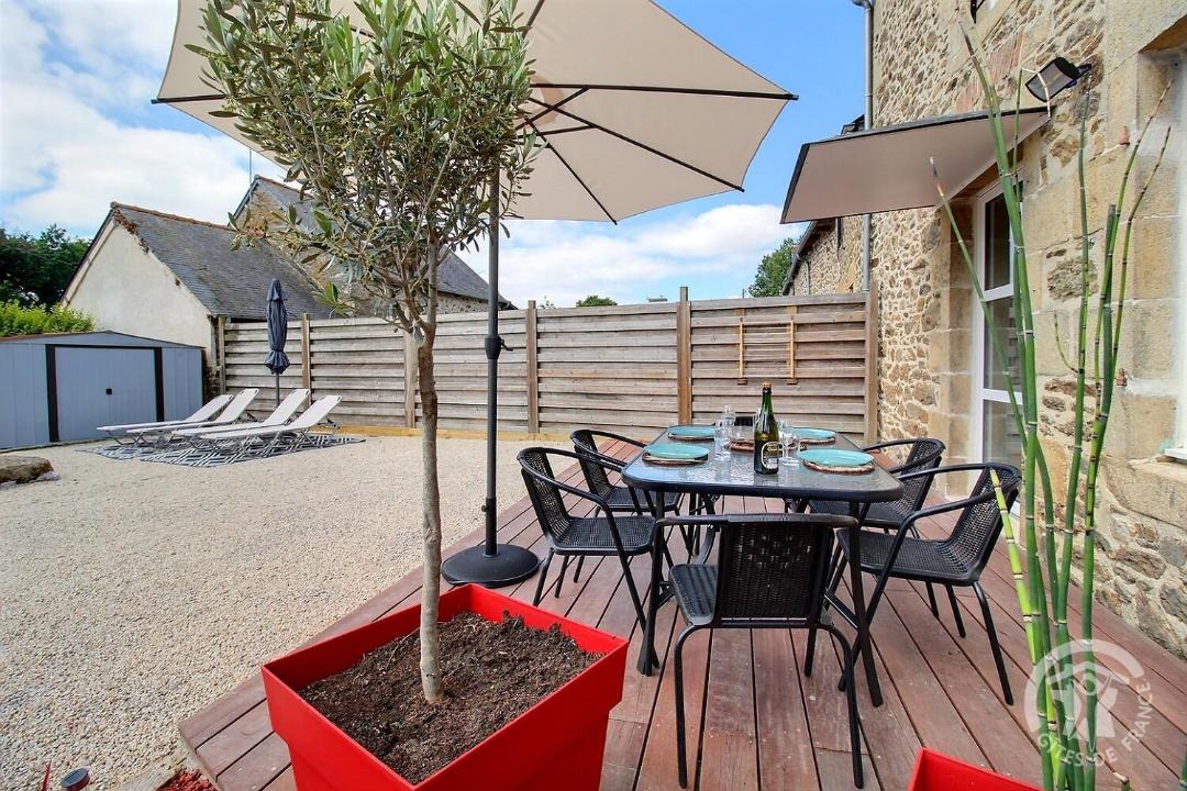 Photo of Others in Plestan