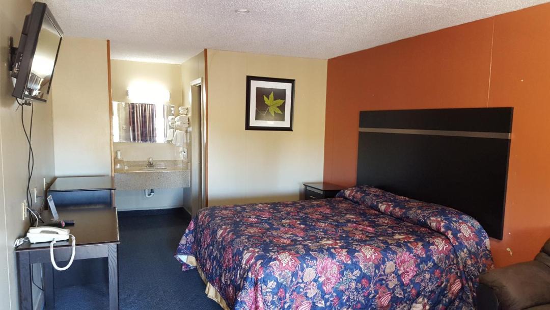 Photo of Bedroom in Flatonia