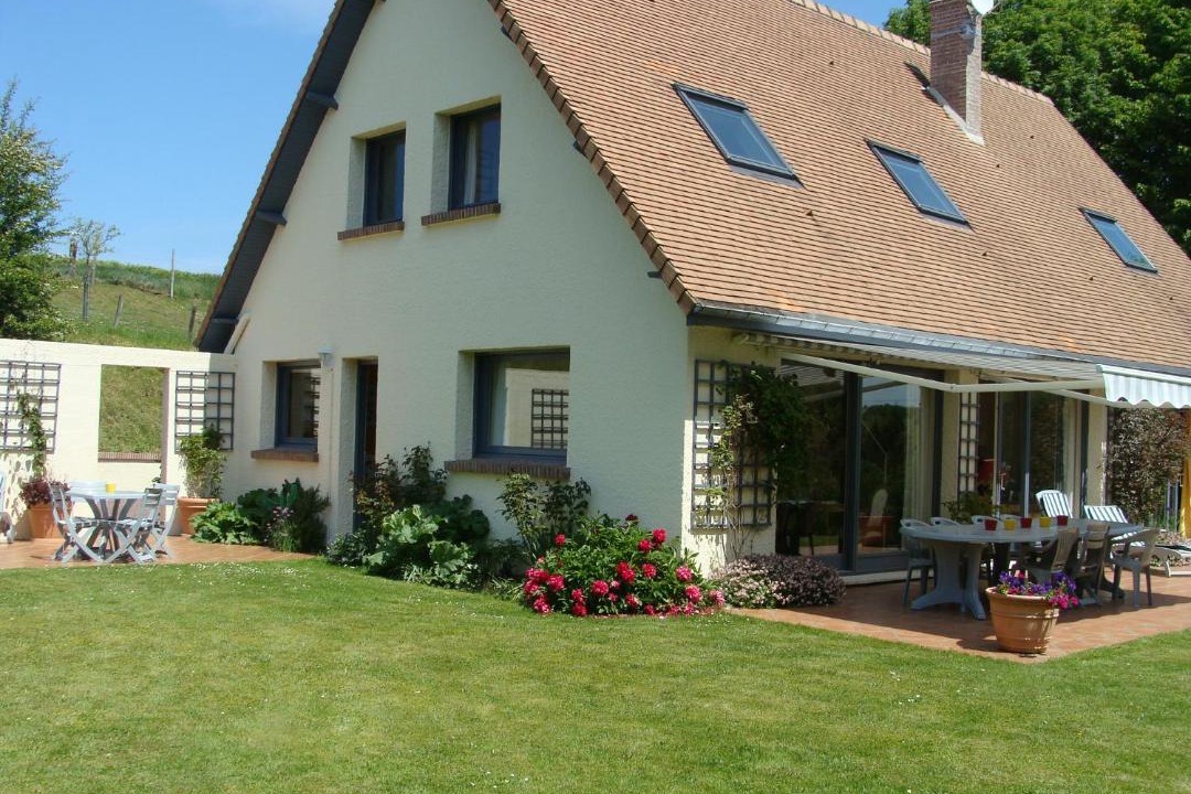 Photo of Buildings in Glicourt