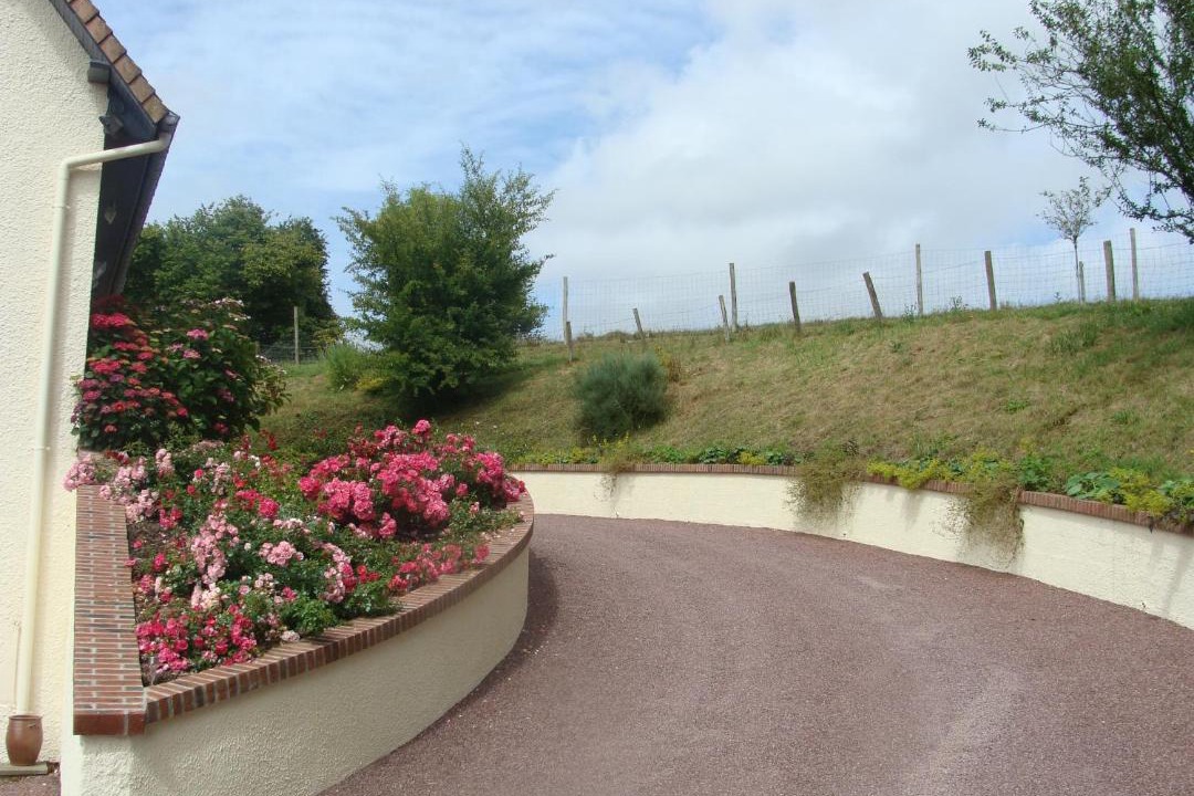 Photo of Others in Glicourt