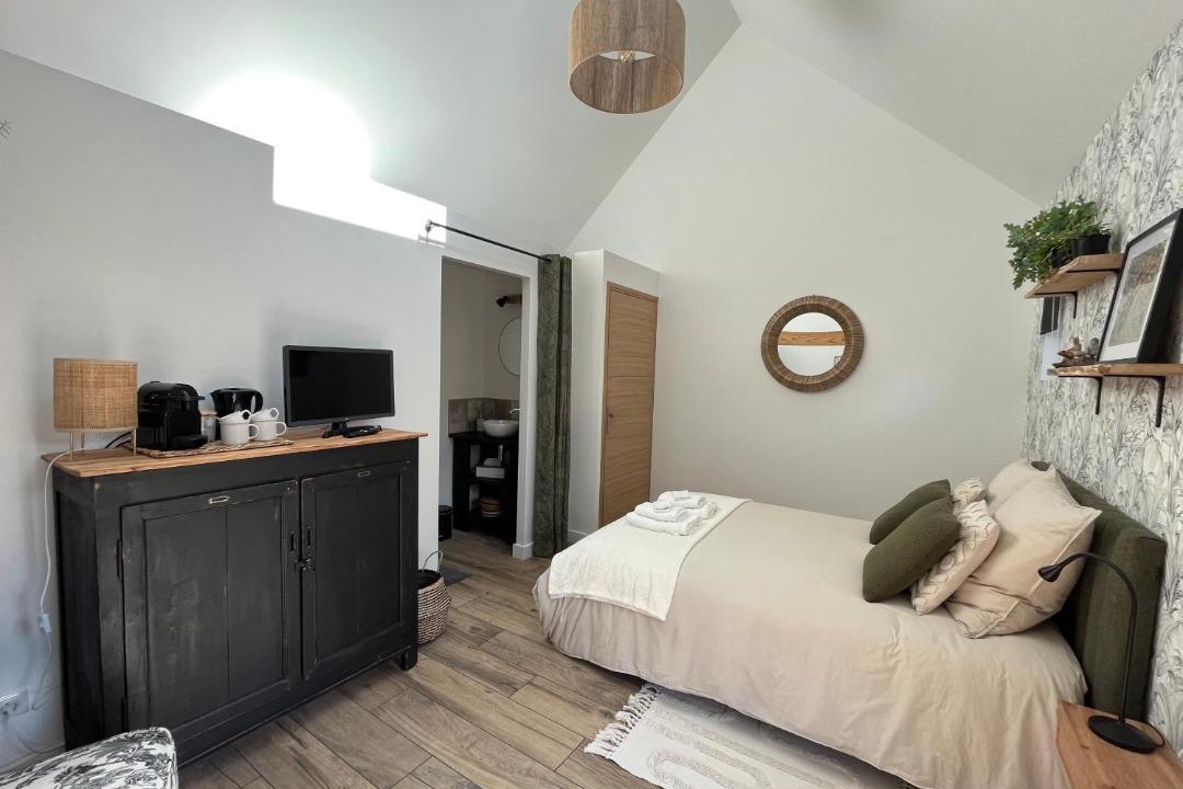 Photo of Others in Merville