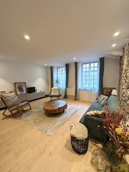 Photo of Others in Bayonne