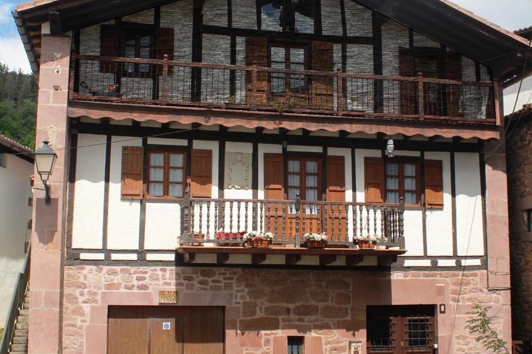 Photo of Others in Errazu