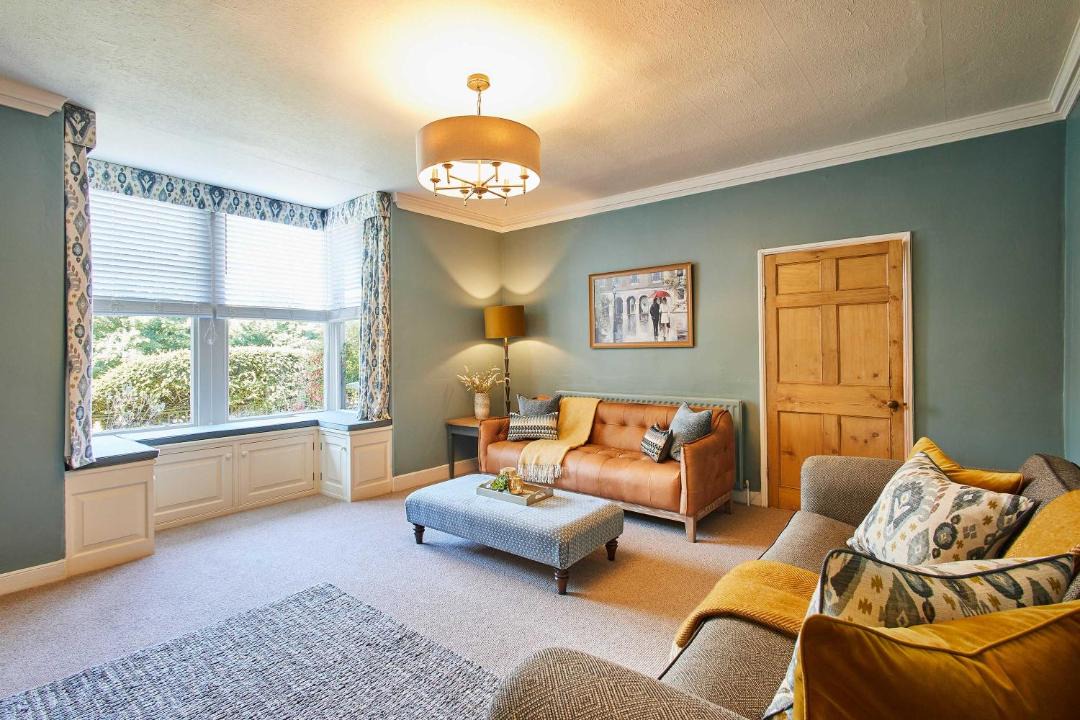 Photo of Others in Middleton One Row