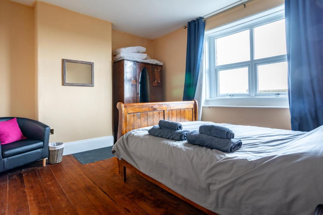 Photo of Others in Hoylandswaine