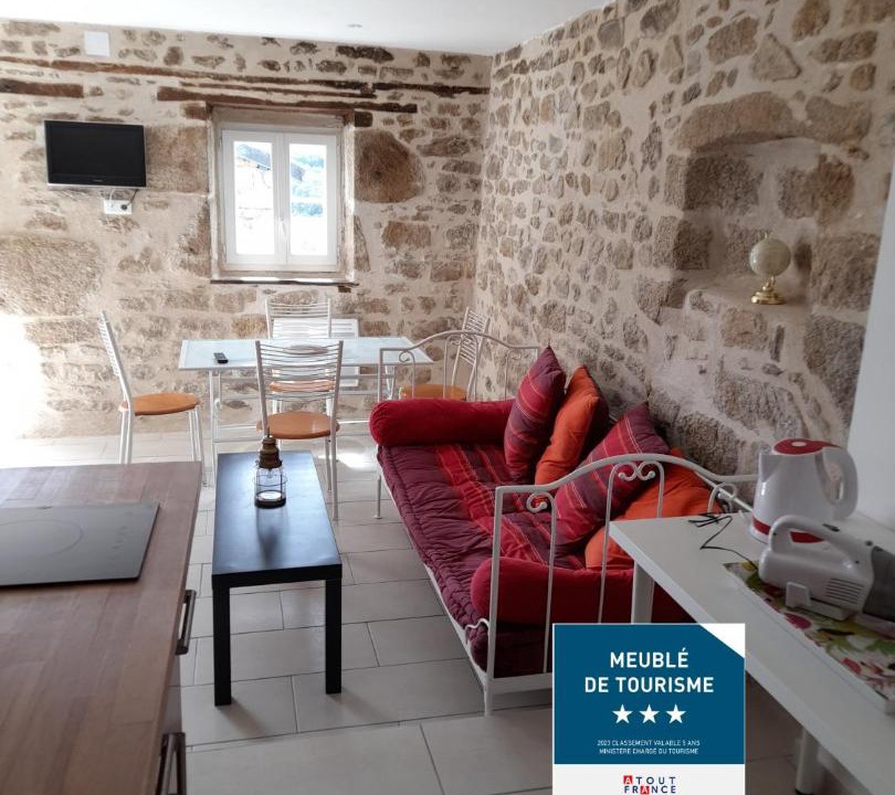 Photo of Others in Saint-Marc-a-Frongier