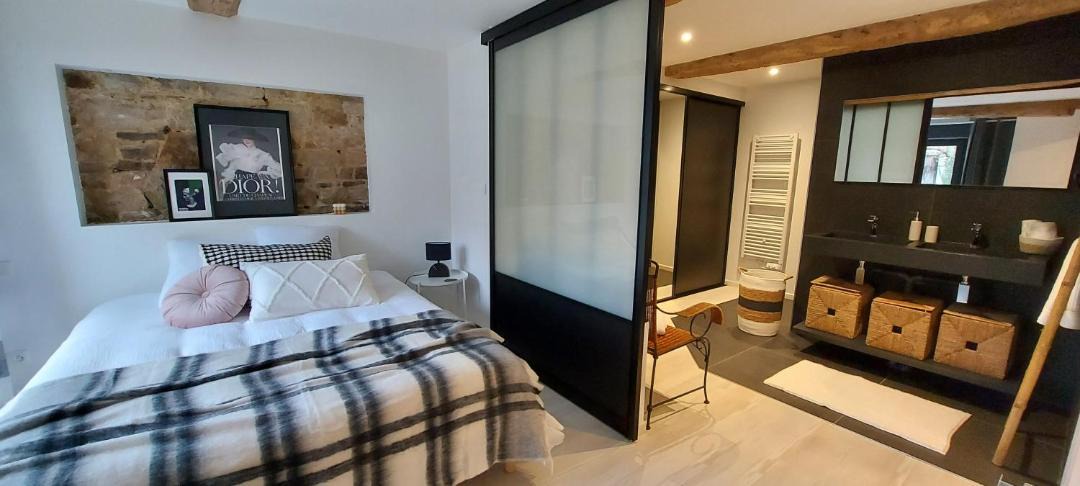 Photo of Others in St-Denis-le-Vetu