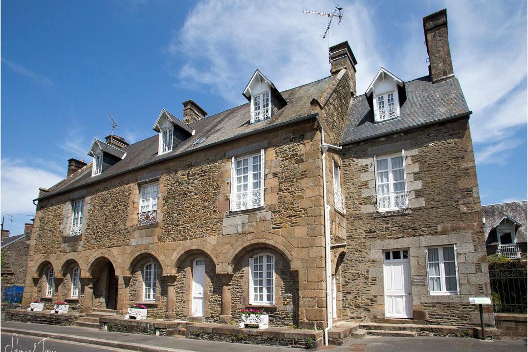 Photo of Others in Pontorson