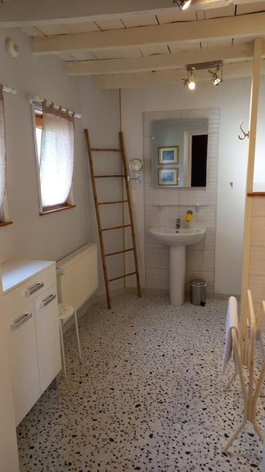 Photo of Others in Loudun