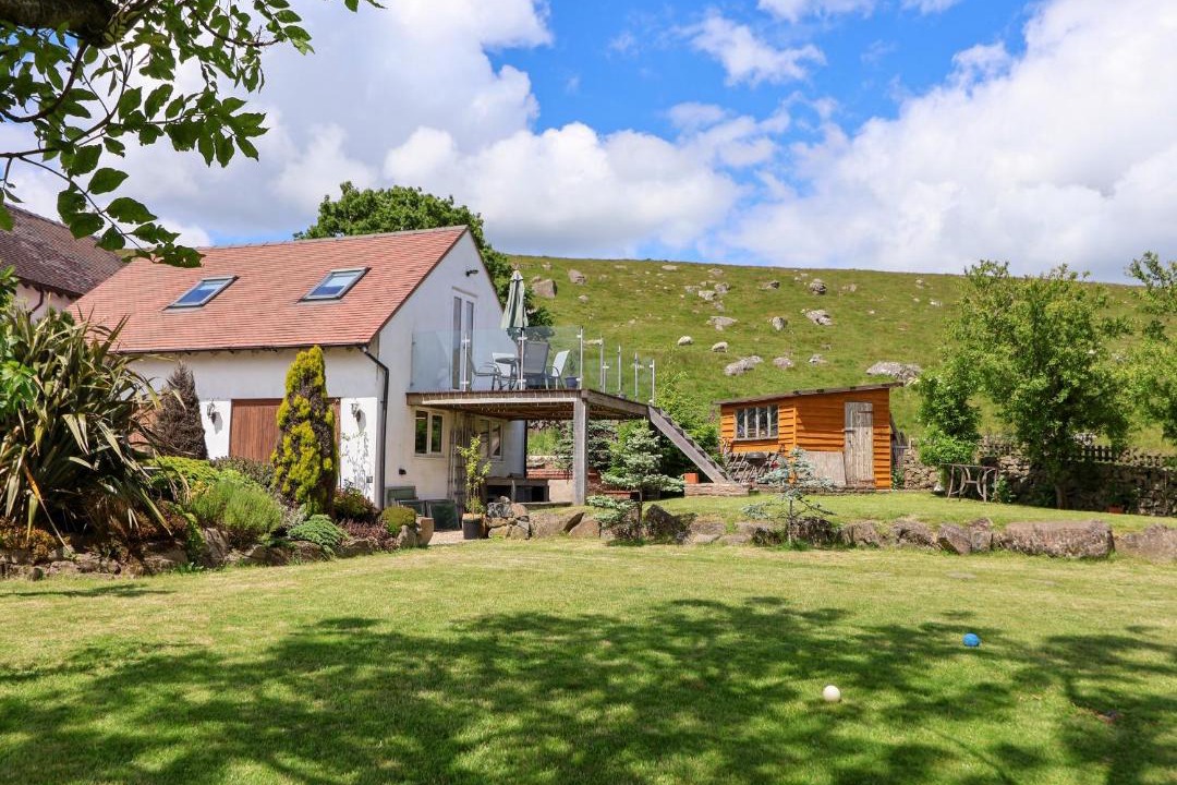 Photo of Others in Farden