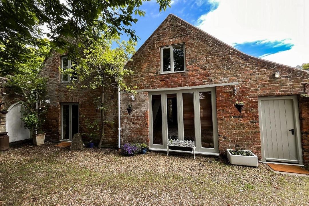 Photo of Others in Highbridge