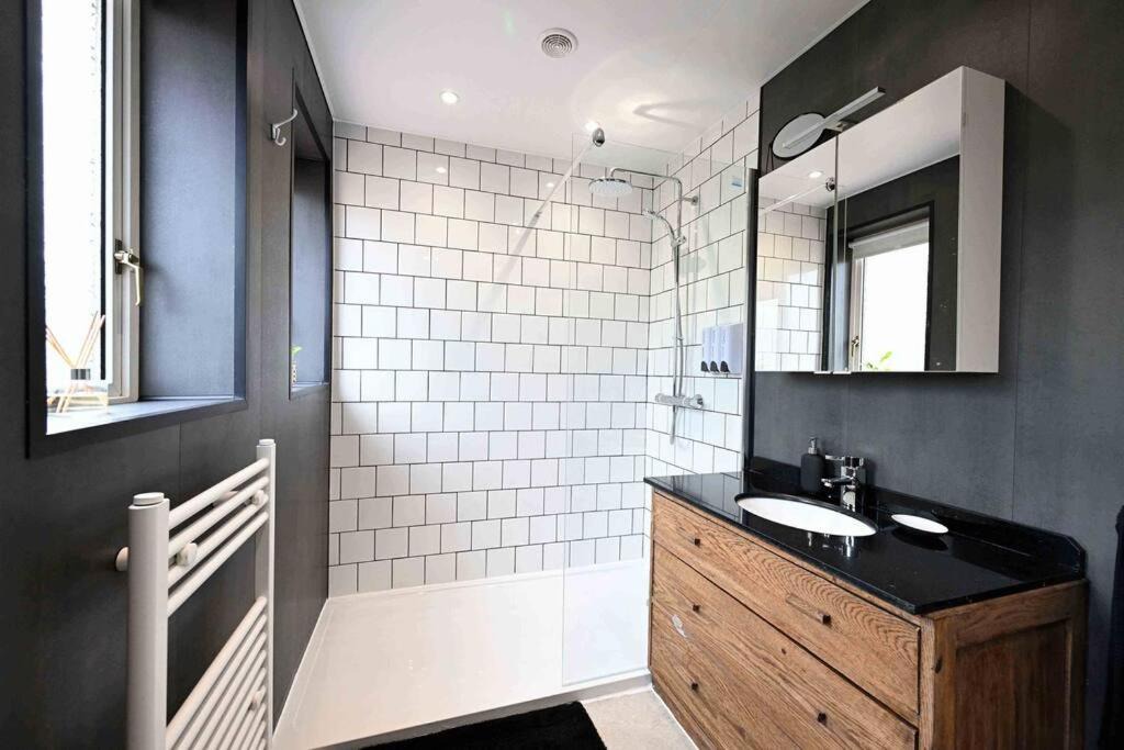 Photo of Others in Washington