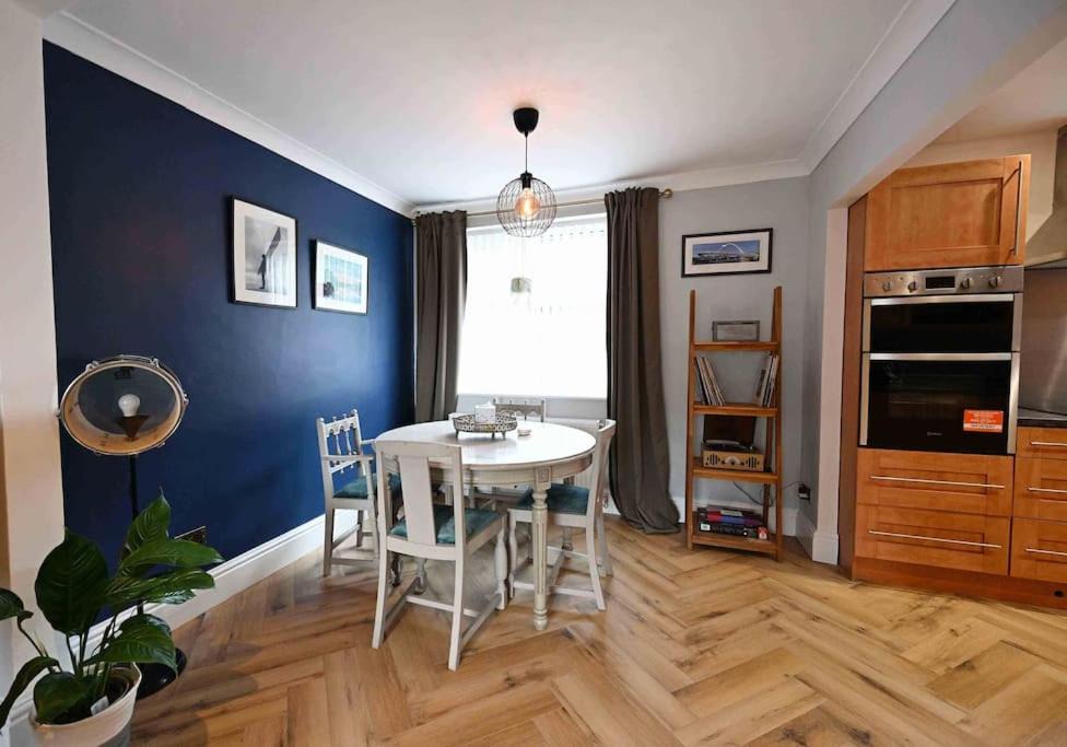 Photo of Others in Washington