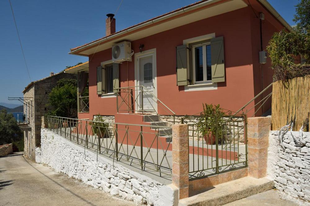 Photo of Others in Kioni