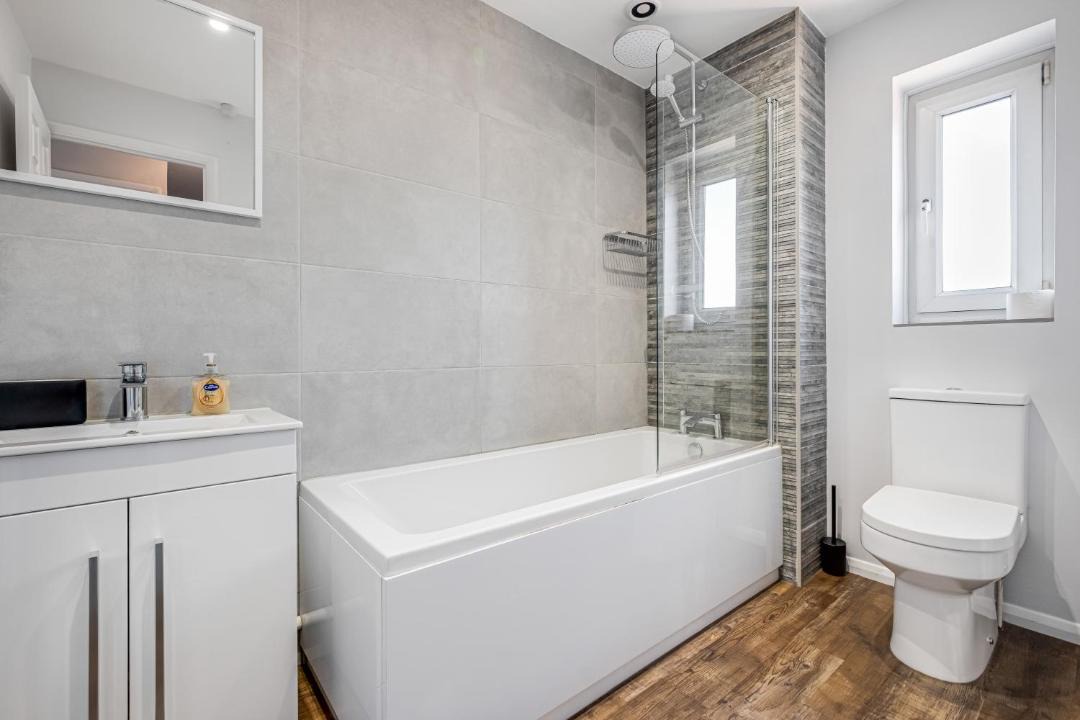 Photo of Others in Wootton