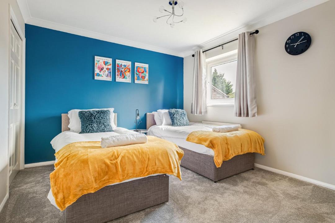 Photo of Others in Wootton