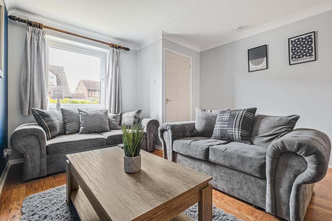 Photo of Others in Wootton