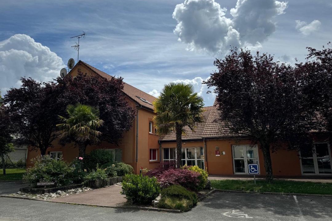 Photo of Others in Saran