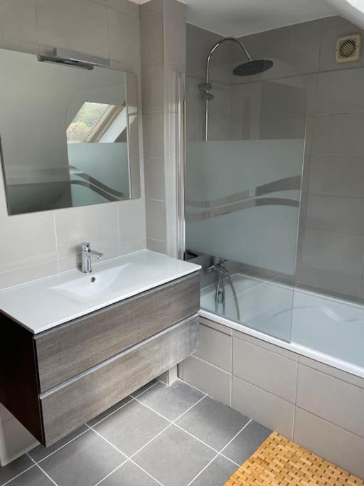 Photo of Bathroom in Baslieux-sous-Chatillon