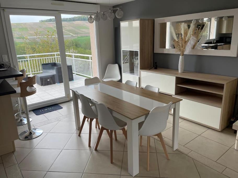 Photo of Others in Baslieux-sous-Chatillon