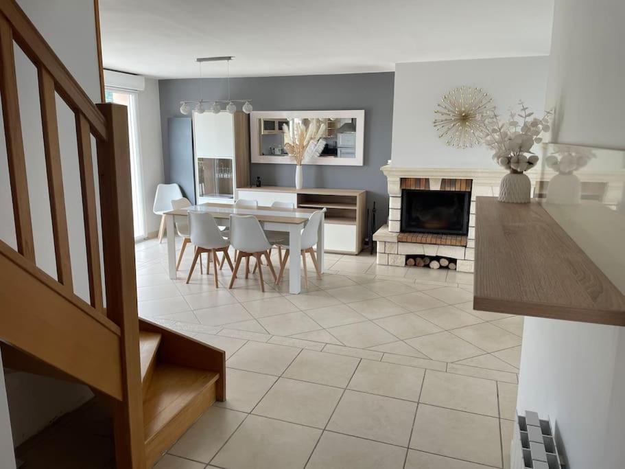 Photo of Others in Baslieux-sous-Chatillon