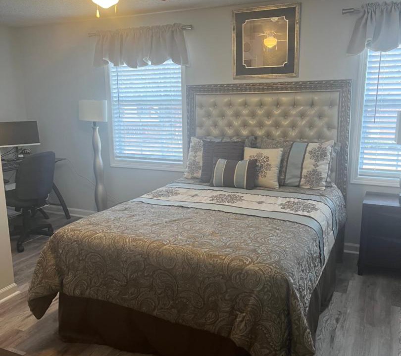 Photo of Others in Ellendale