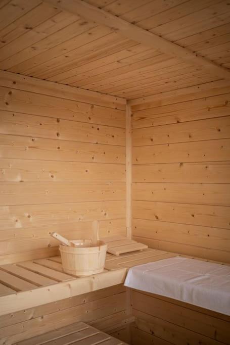 Photo of Others in Rovagny