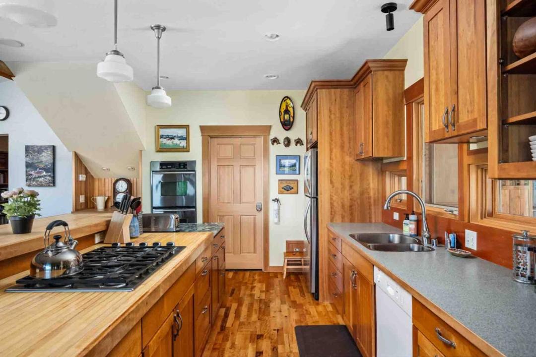 Photo of Others in White Salmon