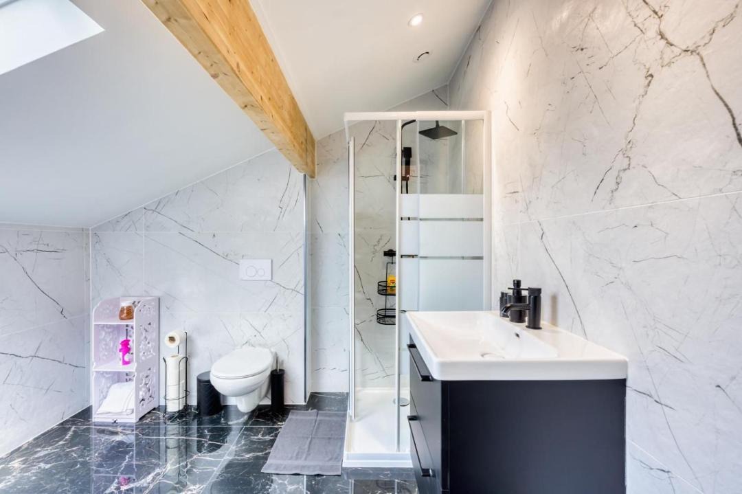 Photo of Others in Coubron