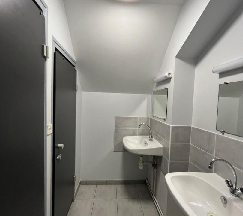 Photo of Others in Hambers