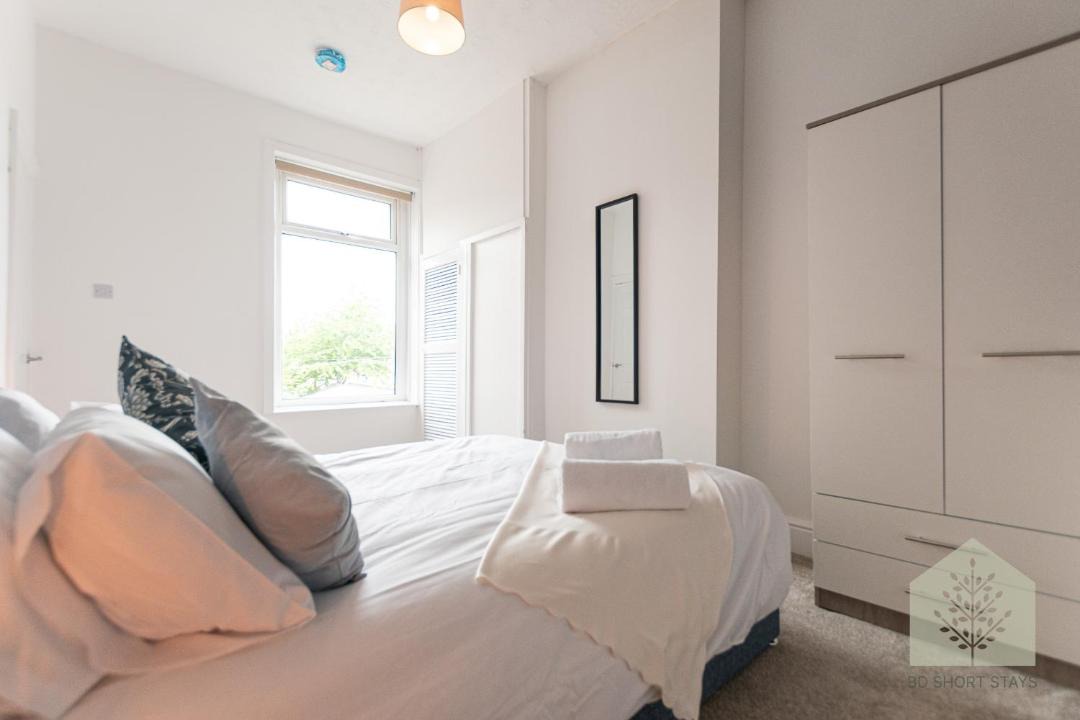 Photo of Others in Leigh