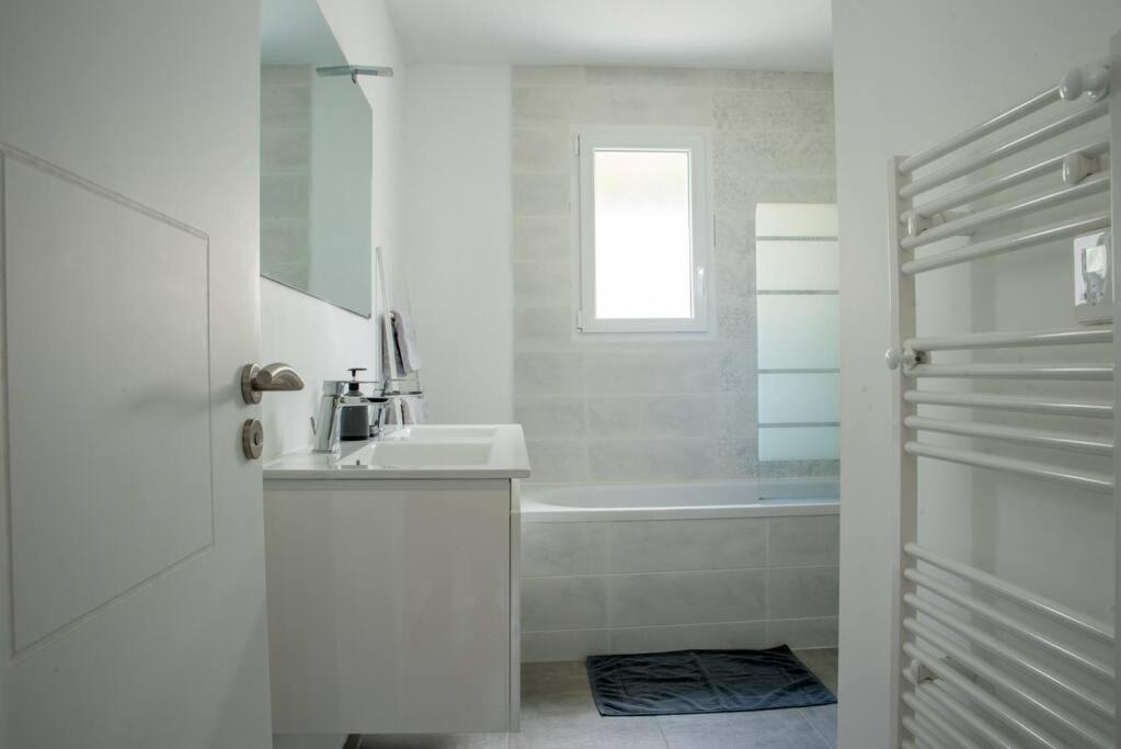 Photo of Others in Cantenay-Epinard