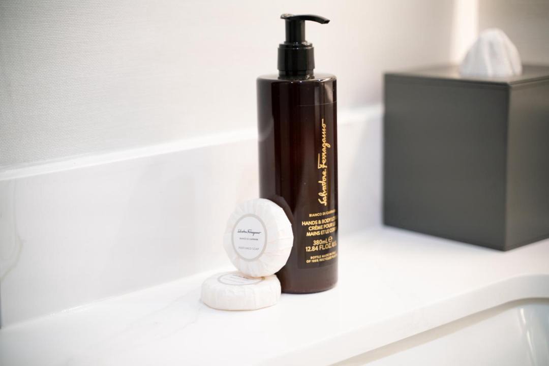 Photo of Bathroom in Coolidge Corner South Side