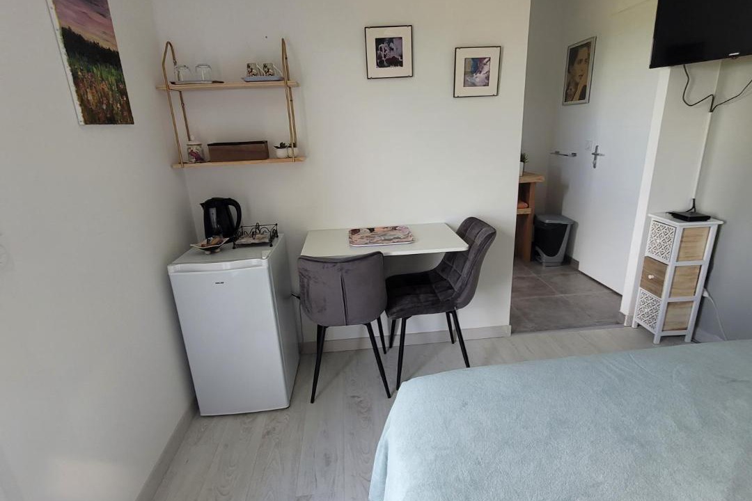 Photo of Others in Saint-Laurent-des-Vignes