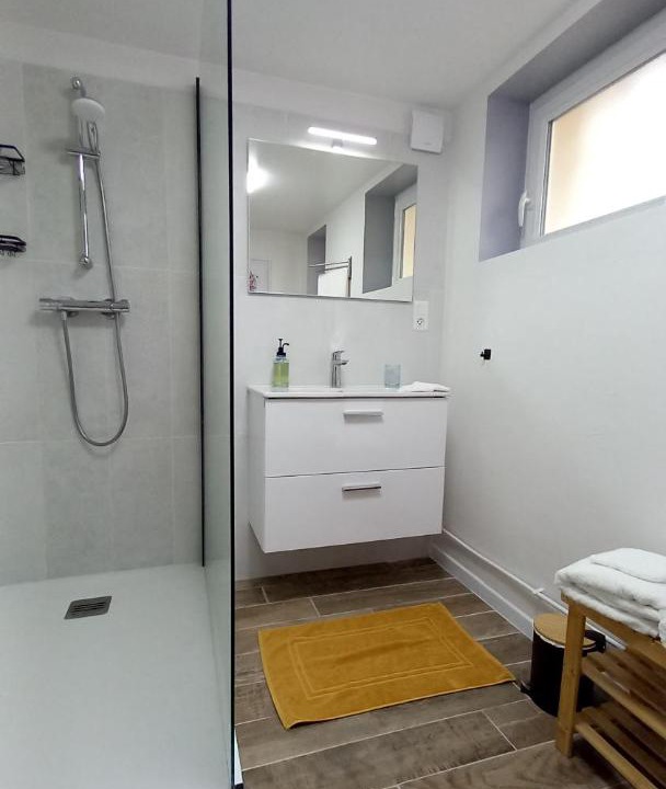 Photo of Others in Plantades