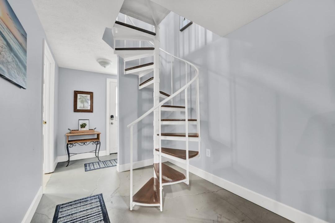 Photo of Others in Lynn Haven