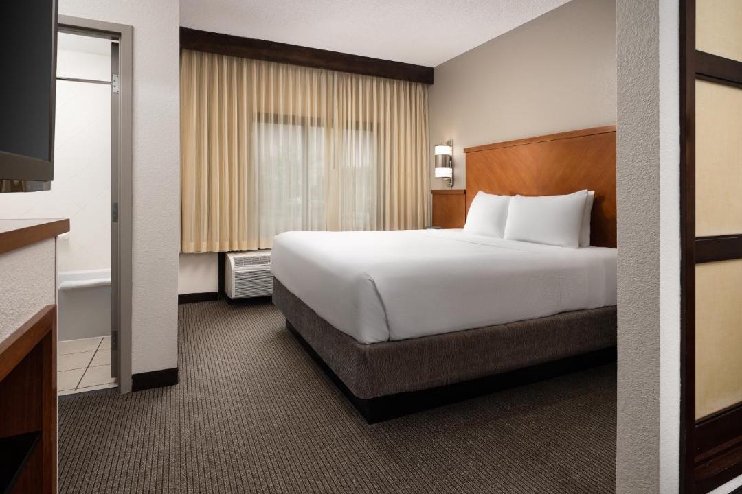 Photo of Bedroom in Tuttle