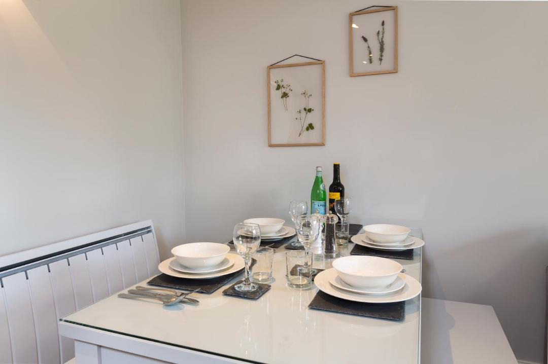 Photo of Others in Bugford