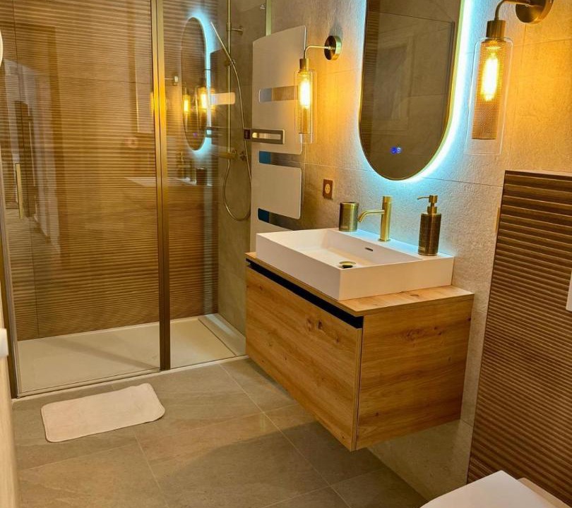 Photo of Others in Henriville