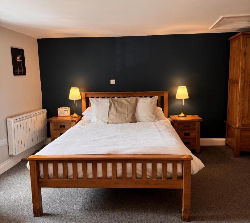 Photo of Others in Bampton