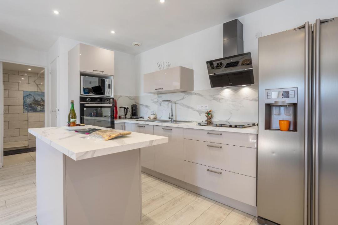 Photo of Others in Meslan