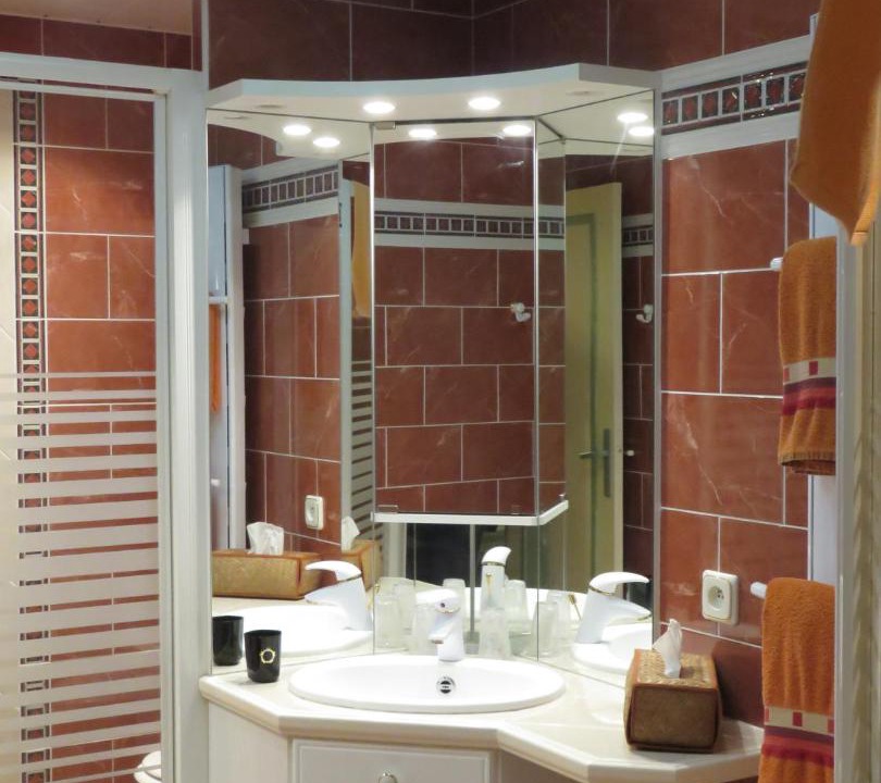 Photo of Bathroom in Binson-et-Orquigny