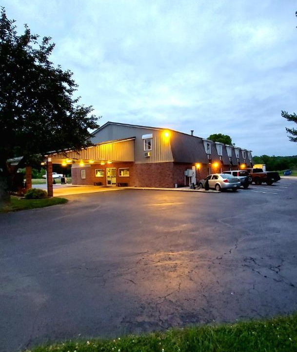 Photo of Others in Spencer