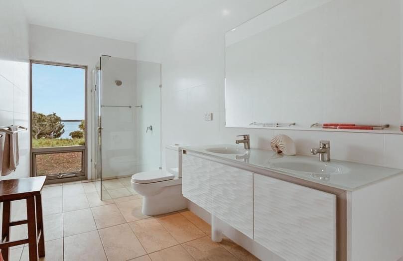 Photo of Others in Pelican Lagoon