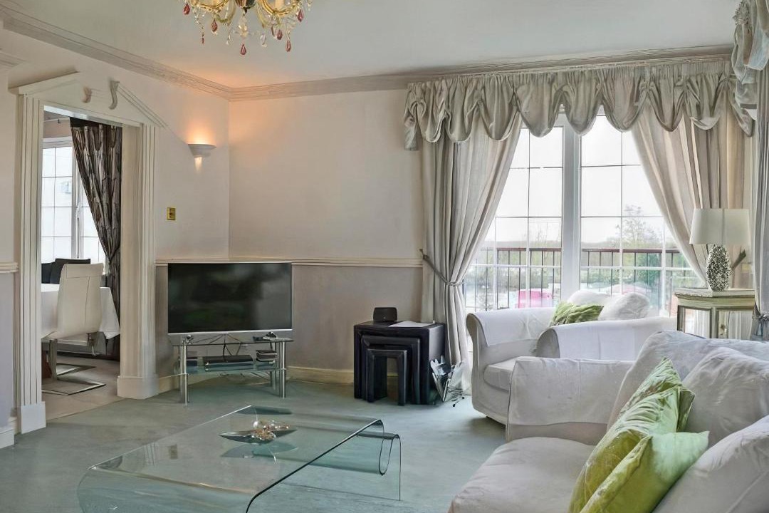 Photo of Others in Horning