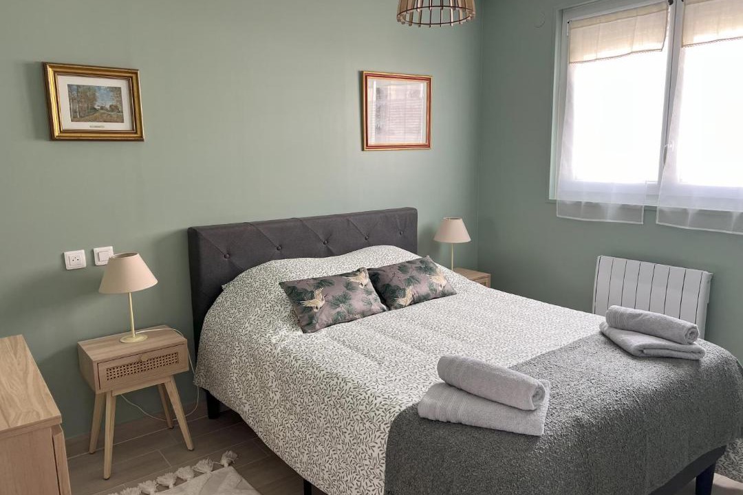 Photo of Others in La Ferte-Saint-Aubin